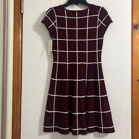 My Michelle Girls Dress Windowpane Fit Flare Size L / 14 color Wine and Ivory - Picture 3 of 16
